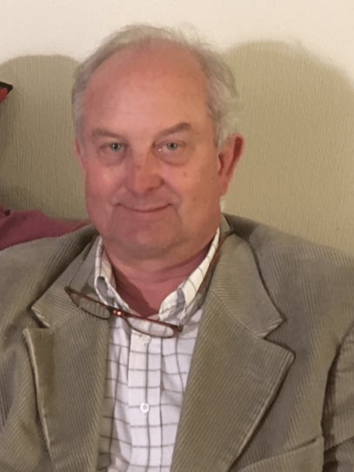 Hector Lores